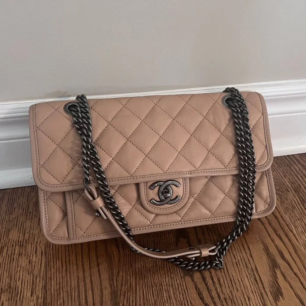 CHANEL Medium French Riviera Flap Bag - Picture 1 of 8